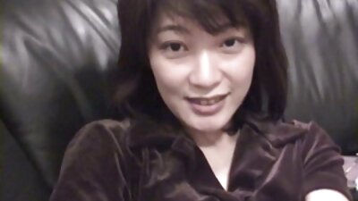 Girls Fuck a Young Nerdy Guy Į a Forest